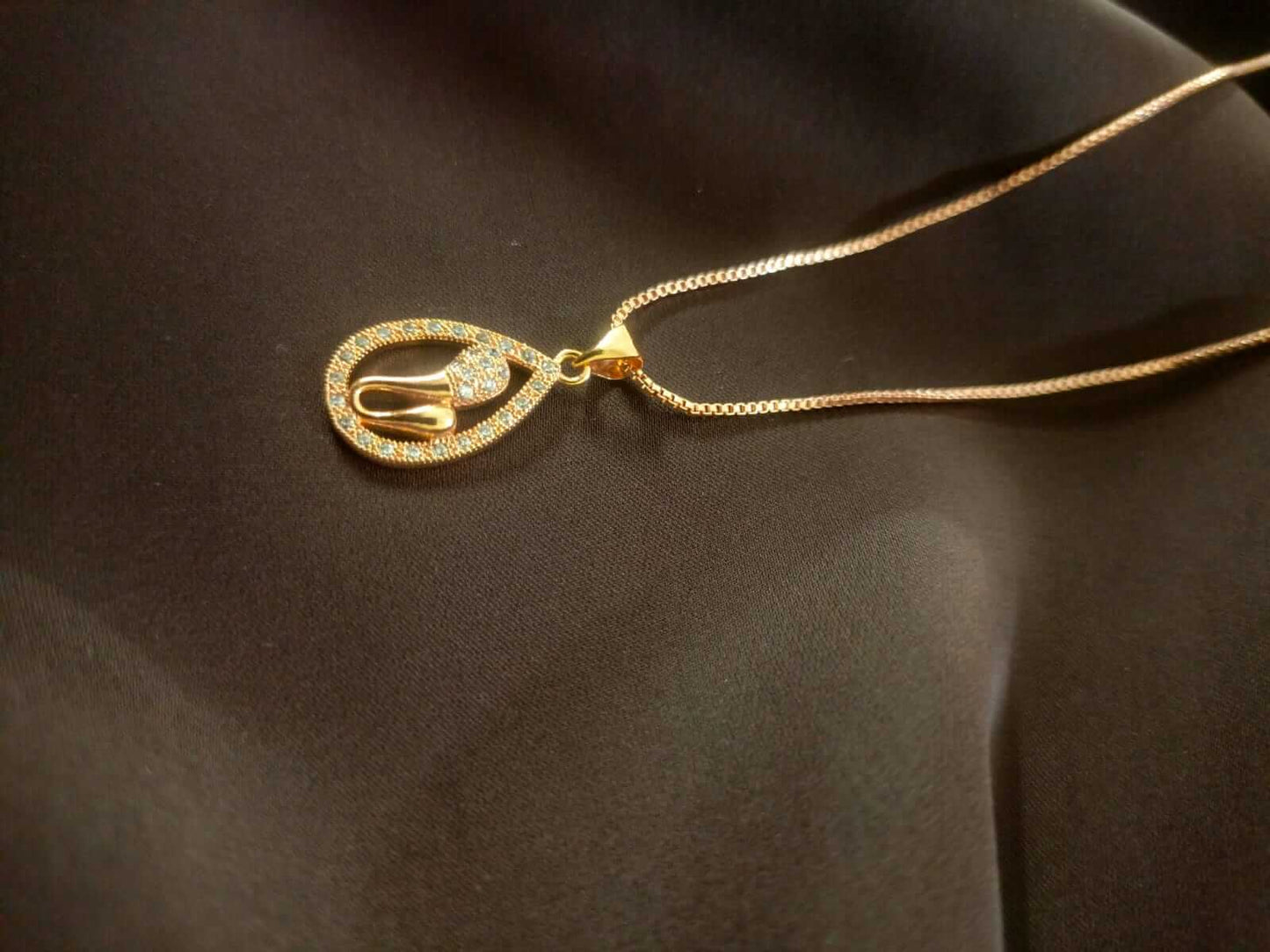 Luxury Gold-Plated Teardrop Crystal Pendant Necklace for Women | Pakistan