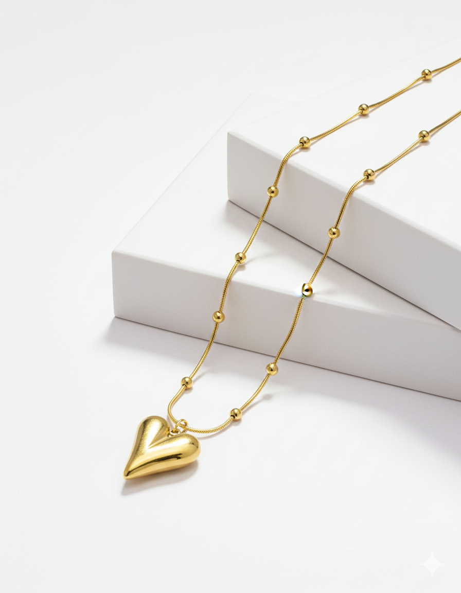 Golden Heart Stainless Steel Necklace with Beaded Chain – Elegant Minimal Love Pendant