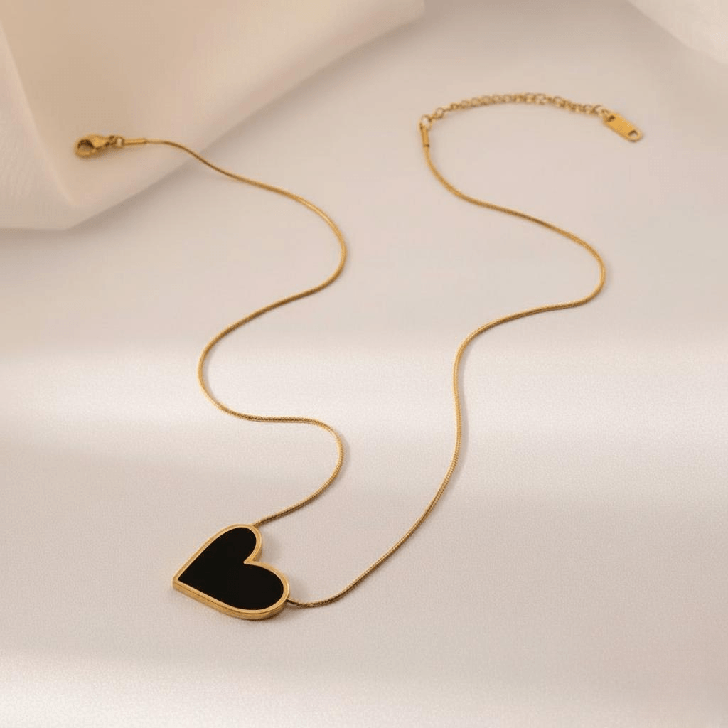 18K gold-plated stainless steel necklace with a heart shape